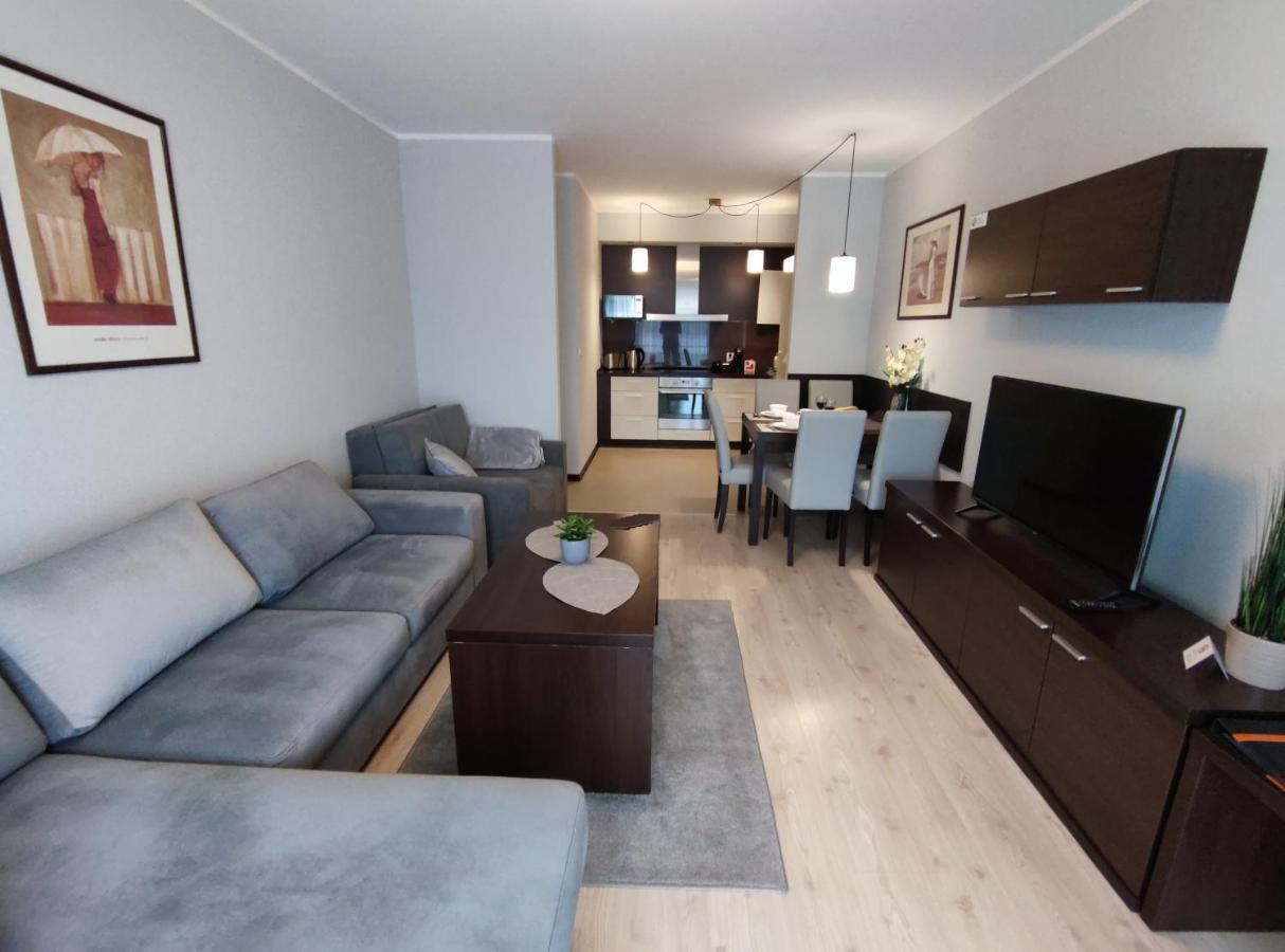 Apartament Przy Hotelu Aquarius Kolberg Exterior foto