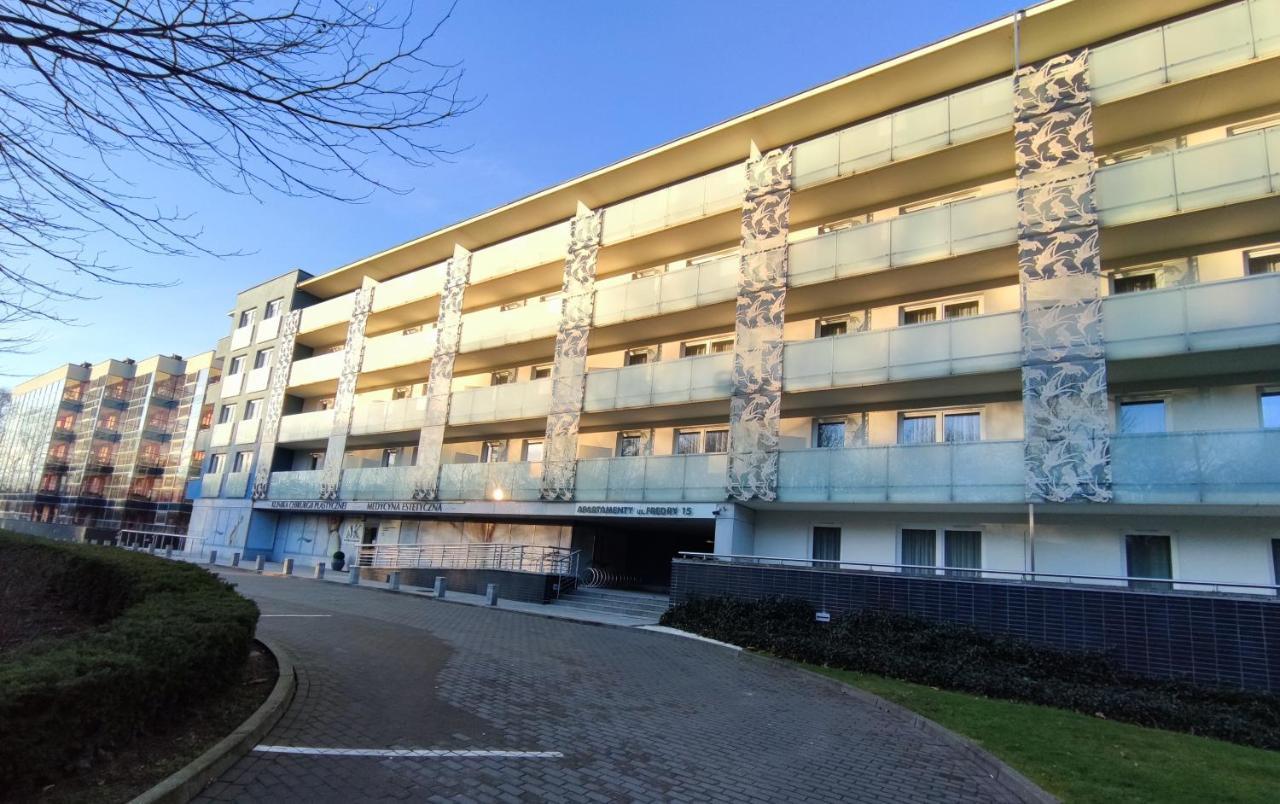Apartament Przy Hotelu Aquarius Kolberg Exterior foto
